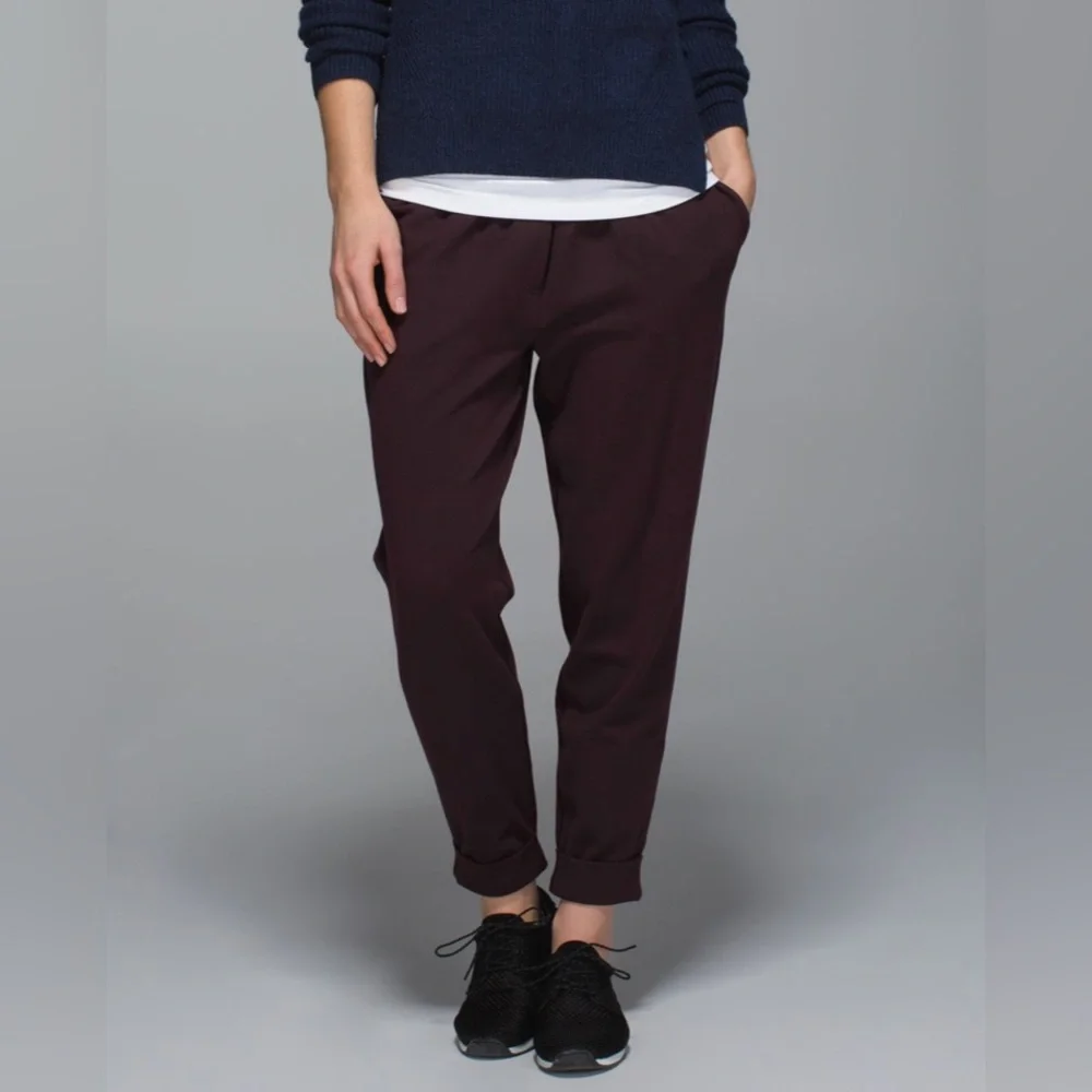 Lululemon Jet Crop *Luon